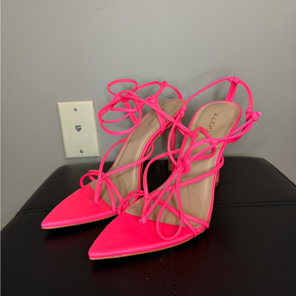 Aldo - hot pink stilettos - Picture 3 of 5
